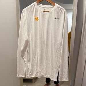 Nike Dri-FIT Long Beach State Men’s Long Sleeve T-Shirt White Size Large (50)